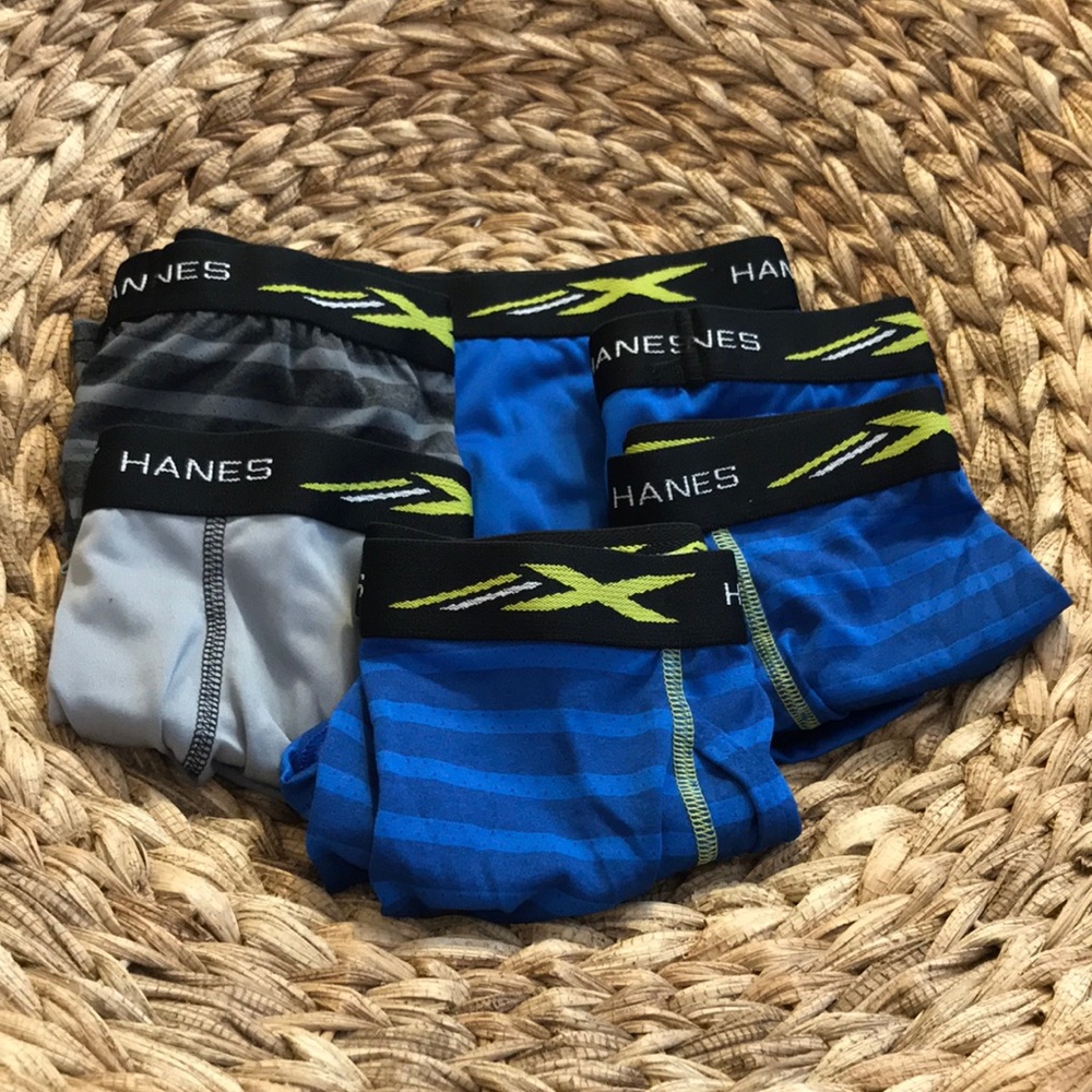 5 boys Hanes reg length tagless boxer brief nwot